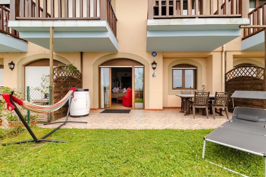 Casa De Las Flores - Apartamento Con Jardin Privado Frente A La Playa De Comillas Exterior photo